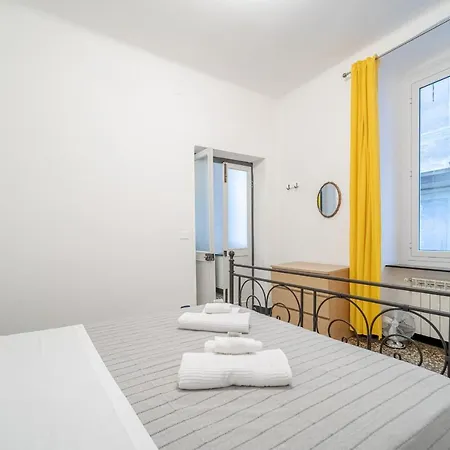 Porto Antico Central Comfy