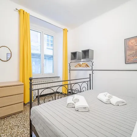 Apartment Porto Antico Central Comfy Genoa