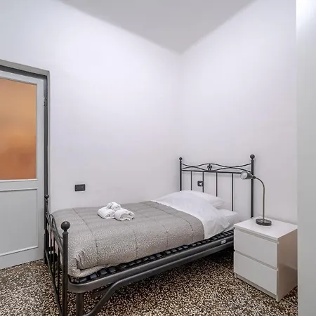 Porto Antico Central Comfy